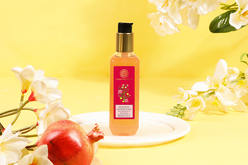 Forest Essentials Silkening Shower Wash Iced Pomegranate & Kerala Lime