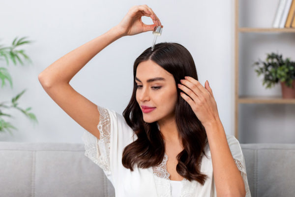 The Ultimate Guide to Hair Serums, Benefits, and Usage Tips